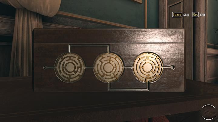 Gdy dotrzesz do takiego ułożenia, przesuń dwukrotnie trzeci labirynt, by otworzyć skrzynię - Rozbrojenie bomby i wizyta w domu Alice | Niesława - Sherlock Holmes: The Devils Daughter - poradnik do gry