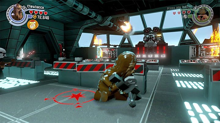 Po awansowaniu do drugiej części pojedynku Kapitan Phasma zacznie korzystać z dużego działa - Rozdział 8 - Sabotaż Starkillera | Tryb fabularny - LEGO Gwiezdne wojny: Przebudzenie Mocy - poradnik do gry