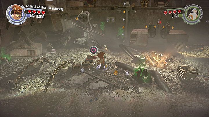 Wybierz Admirała Ackbara, przejdź przez obszar gdzie do niedawna przebywał potwór i dotrzyj do nowego małego zbiornika wodnego - Poe na ratunek | Misje poboczne - LEGO Gwiezdne wojny: Przebudzenie Mocy - poradnik do gry