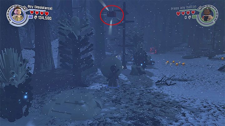 Odbij się od dużej kuli śnieżnej - Rozdział 10 - Finał | Minizestawy i czerwone klocki LEGO - LEGO Gwiezdne wojny: Przebudzenie Mocy - poradnik do gry