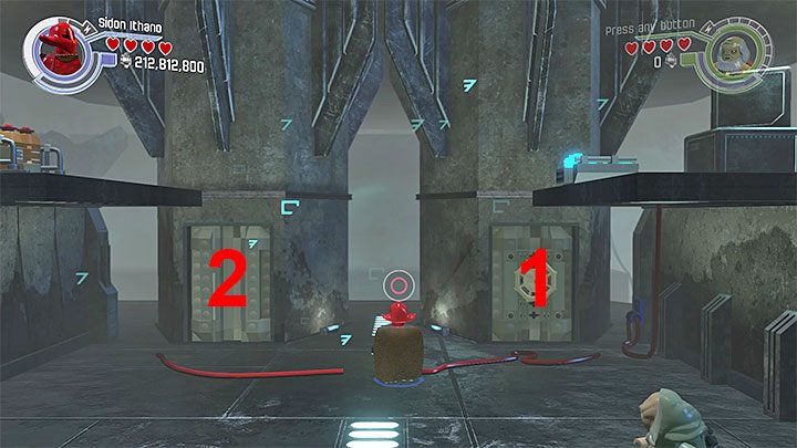 Najpierw musisz odsłonić i zniszczyć srebrne obiekty w punkcie 1, a następnie w punkcie 2 - Karmazynowy Korsarz | Misje poboczne - LEGO Gwiezdne wojny: Przebudzenie Mocy - poradnik do gry