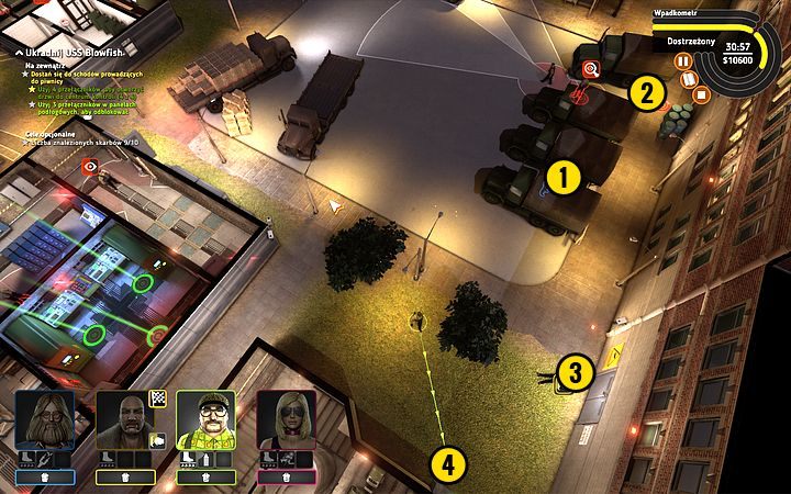 Wejdź pomiędzy ciężarówki (1) i ustaw Maneki-Neko w tym miejscu (2) - Misja 16 - Kryptonim Blowfish | Opis przejścia misji Crookz - Crookz - poradnik do gry