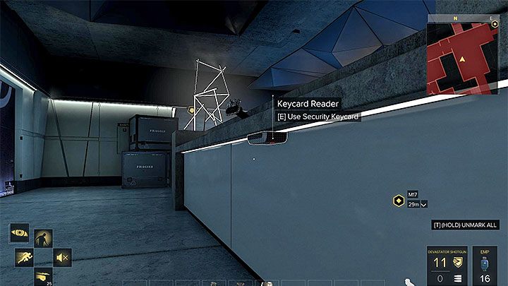 Jeżeli dotarłeś już wcześniej do miejsca pobytu Marchenki (główny quest Powstrzymując Marchenkę) to rozpoczniesz w sali wystawowej na poziomie 1 centrum konferencyjnego (M25,10) - Chroniąc przyszłość - zadanie główne | Centrum konferencyjne Apex Centre - Deus Ex: Rozłam Ludzkości - poradnik do gry