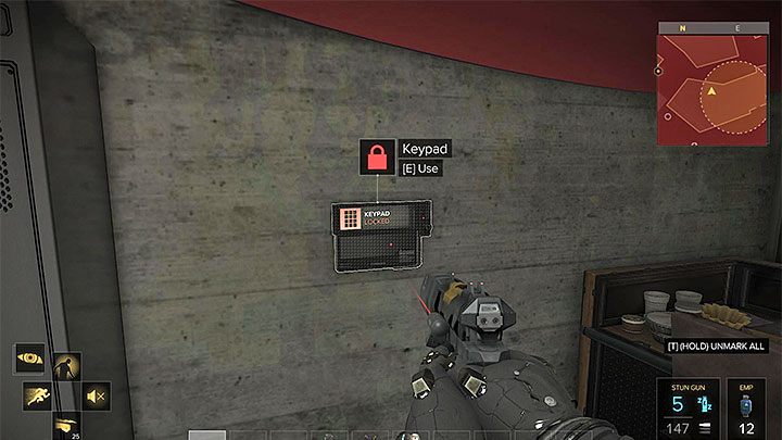 Terminal kontrolujący zamki w celach - K jak Każdy - zadanie poboczne | Praga (trzecia wizyta) | Deus Ex - Deus Ex: Rozłam Ludzkości - poradnik do gry