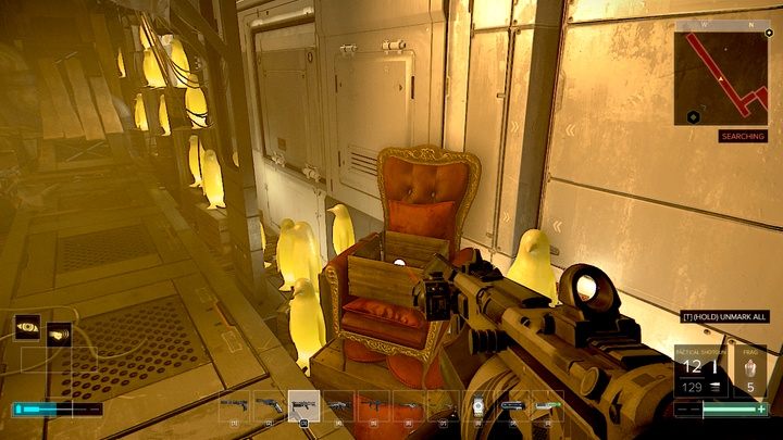 Tron dla złotego pingwina i schowek za oparciem tronu - Zestawy Praxis | Zestawienia | Deus Ex Rozłam Ludzkości - Deus Ex: Rozłam Ludzkości - poradnik do gry