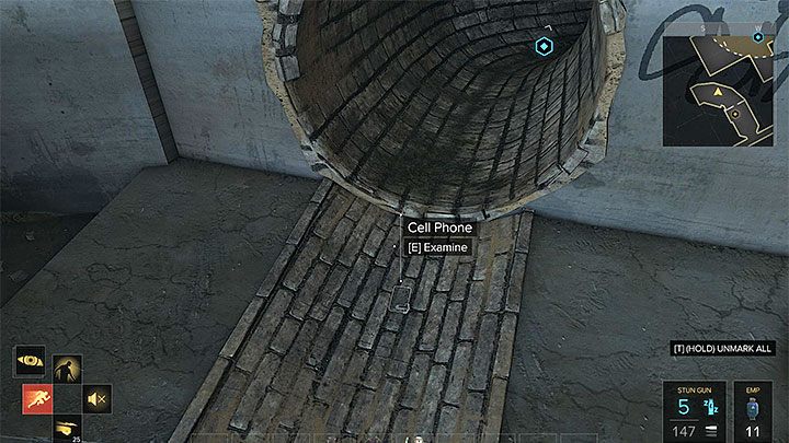 Okrągły tunel prowadzi do pomieszczenia gdzie znajduje się Daria - Ostatnie żniwa - zadanie poboczne | Praga (trzecia wizyta) | Deus Ex - Deus Ex: Rozłam Ludzkości - poradnik do gry