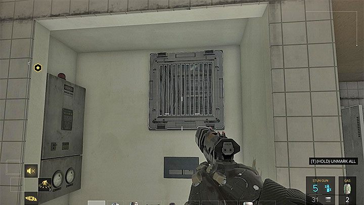 Jedna z kratek szybu wentylacyjnego jest w składziku sąsiadującym z zapleczem - Powrót do formy - zadanie główne | Praga - Zadania główne - Deus Ex: Rozłam Ludzkości - poradnik do gry