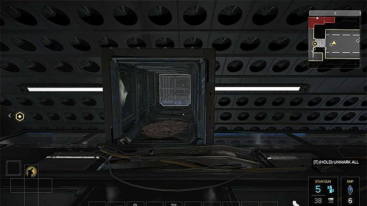 Jeśli nie posiadasz zabezpieczenia przed wyładowaniami to odetnij najpierw dostawy prądu i dopiero wtedy wejdź do szybu - Kwestia jurysdykcji - zadanie główne | Praga - Zadania główne - Deus Ex: Rozłam Ludzkości - poradnik do gry