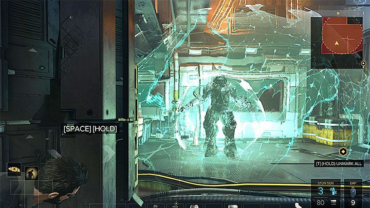 W zneutralizowaniu funkcjonariusza w egzoszkielecie może Jensenowi pomóc ładunek EMP - Cel - Rucker - zadanie główne | Kompleks Utulek | Deus Ex Rozłam Ludzkości - Deus Ex: Rozłam Ludzkości - poradnik do gry