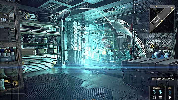 Użycie granatu EMP to jeden ze sposobów na wyłączenie zapory - Cel - Rucker - zadanie główne | Kompleks Utulek | Deus Ex Rozłam Ludzkości - Deus Ex: Rozłam Ludzkości - poradnik do gry