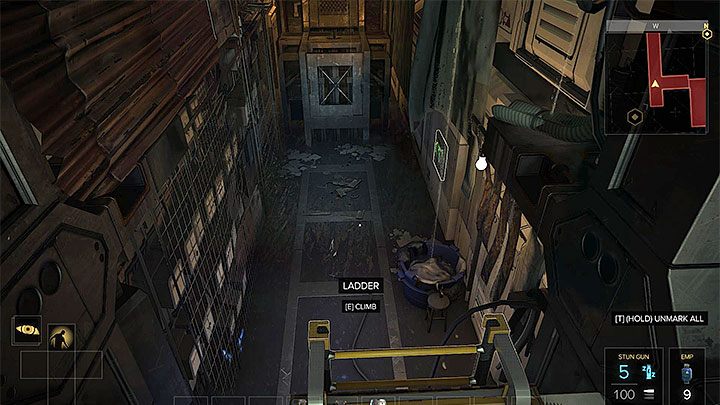 Pilnuj się głównie w korytarzu z wyładowaniami elektrycznymi - Cel - Rucker - zadanie główne | Kompleks Utulek | Deus Ex Rozłam Ludzkości - Deus Ex: Rozłam Ludzkości - poradnik do gry