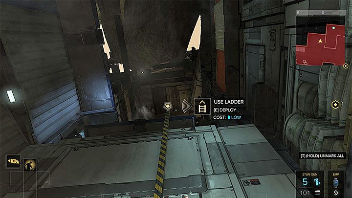 Z pomocą zdalnego hakowania możesz ściągnąć sobie na dół drabinkę - Cel - Rucker - zadanie główne | Kompleks Utulek | Deus Ex Rozłam Ludzkości - Deus Ex: Rozłam Ludzkości - poradnik do gry