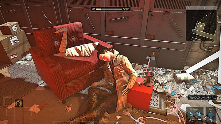 Zbadaj zwłoki żeby odnaleźć palmtopa - Neonowe noce - zadanie poboczne | Praga - Zadania poboczne | Deus Ex - Deus Ex: Rozłam Ludzkości - poradnik do gry