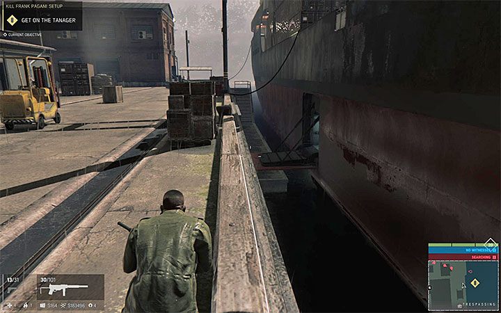 Przemieszczaj się stopniowo w stronę Tanagera i pamiętaj o tym, że nie musisz eliminować wszystkich wrogów przebywających w porcie, co najwyżej tych, którzy staną Lincolnowi na drodze - Przygotowania do zamordowania Franka Paganiego | Misje fabularne w Mafia III - Mafia III - poradnik do gry