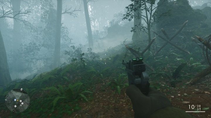 Po pierwszej stoczonej bitwie, gdy możesz już poruszać się do przodu, skręć w prawo za blokadami z płotem kolczastym - Błoto i krew | Podręczniki polowe w Battlefield 1 - Battlefield 1 - poradnik do gry