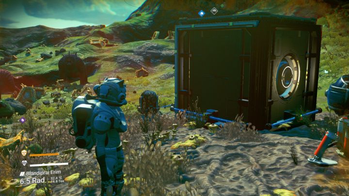 Najprostszy sposób na rozwiązanie problemu z niedoborem miejsca w ekwipunku to zdobycie w ramach postępów fabularnych karty dostępu Atlaspass w - No Mans Sky: Porady na start - No Mans Sky - poradnik do gry