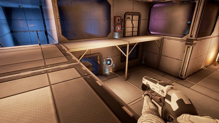 Wkładamy go w jeden z dwóch wolnych miejsc obok drzwi do różowego pomieszczenia - Chapter 2 - Opis Przejścia - The Turing Test - poradnik do gry