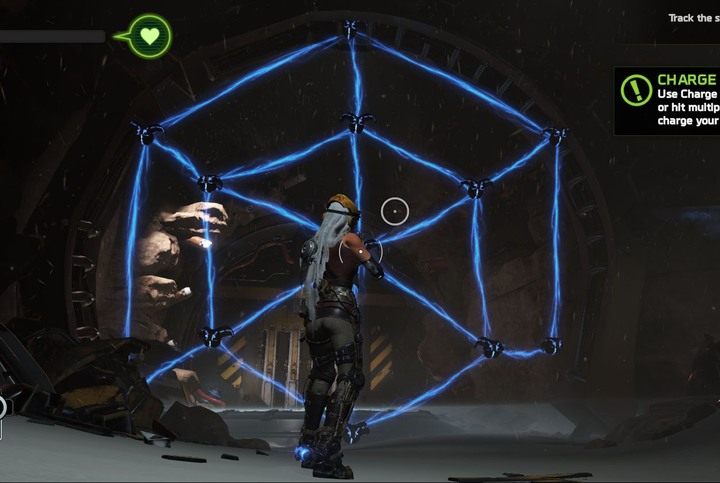 Warto celować w sam środek pajęczyny - za zniszczenie większej ilości wrogów jest więcej punktów. - Misja 1: On The Hunt | Opis przejścia ReCore - ReCore - poradnik do gry