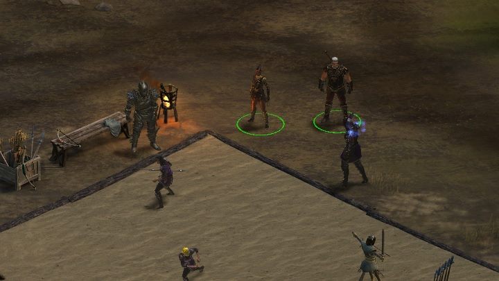 Po opuszczeniu namiotu Żelazna Marszałek Erenyos udała się w kierunku placu szkoleniowego, który znajdziesz po prawej stronie od bramy do obozu - Bitwa o Echową Przeprawę - zadanie główne w Tyranny - Tyranny - poradnik do gry