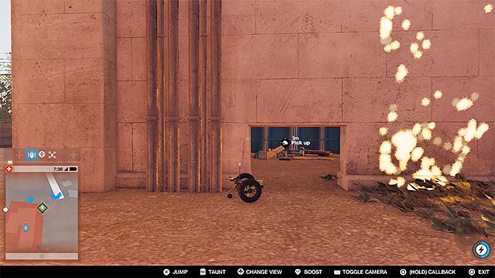 Zbadaj boczne ściany budynku z kluczowymi danymi, dzięki czemu zlokalizujesz pokazany na obrazku mały otwór - Watch Dogs 2: Kluczowe dane 13-24, sekrety, porady - Watch Dogs 2 - poradnik do gry