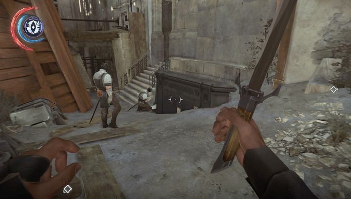 Ogłusz strażników i zejdź na dół, aż dojdziesz do okna, przy którym znajduje się druga pułapka. - Zdobądź ciało wicerewidenta Byrnea | Misja 6 - Dzielnica pyłu | Dishonored 2 - Dishonored 2 - poradnik do gry