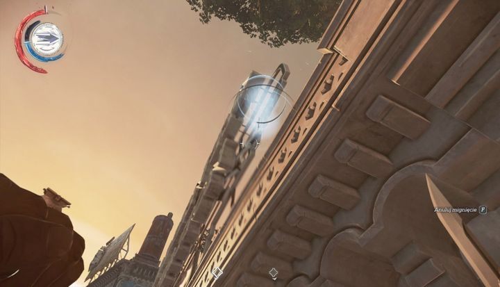 Na dach dostaniesz się także za pomocą zadaszenia na tyłach. - Skorzystaj z kolejki w dolnej Avencie | Misja 4 - Mechaniczna rezydencja - Dishonored 2 - poradnik do gry