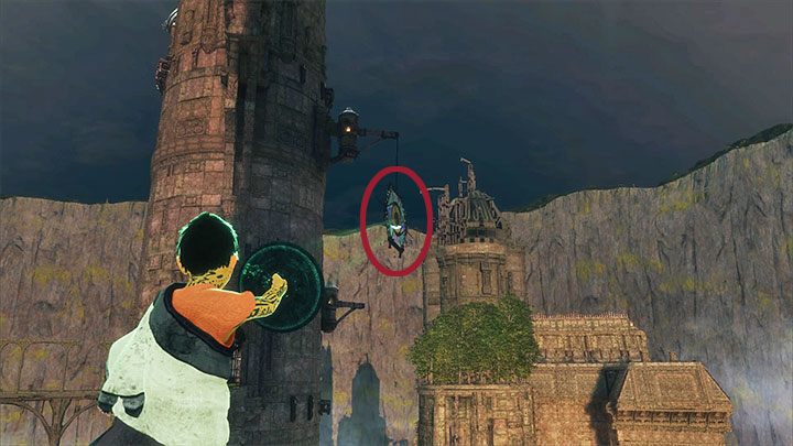 Przebiegnij po drewnianym balkoniku i wykonaj parę kolejnych skoków, a znajdziesz się po przeciwnej stronie wieży - Dotarcie do najwyższej wieży - The Last Guardian - poradnik do gry