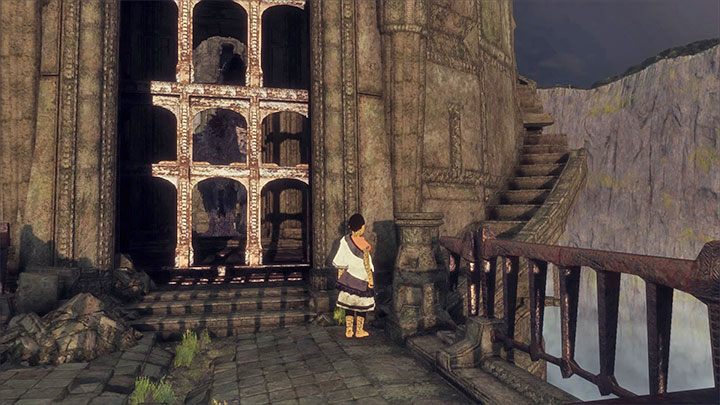 Skorzystaj ze schodów i gzymsów żeby dotrzeć na szczyt wiezy - Dotarcie do najwyższej wieży - The Last Guardian - poradnik do gry