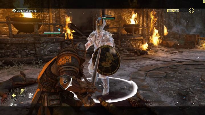 Podczas trzeciej fazy Gudmundr stosuje chwyt. - Rozdział 1.6 - Wilki Pośród Owiec | Opis przejścia For Honor - For Honor - poradnik do gry