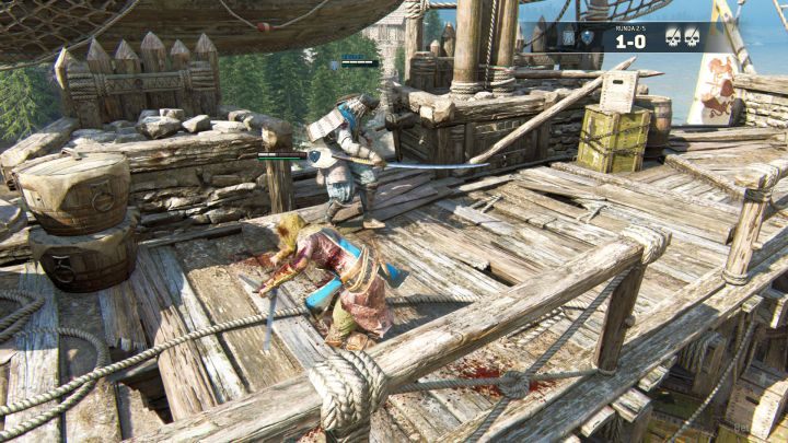 Szybkie postacie doskonale sprawdzają się w wykonywaniu uników i atakowaniu wroga od tyłu. - Obrona | Walka w For Honor - For Honor - poradnik do gry