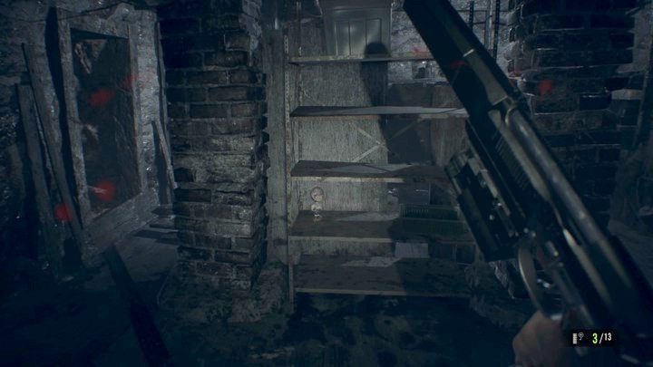 Ostatnia figurka w piwnicy Bakerów - dostępna tylko przy zakończeniu gry do odnalezienia - Resident Evil 7: Kopalnia soli - sekrety - Resident Evil 7 - poradnik, solucja