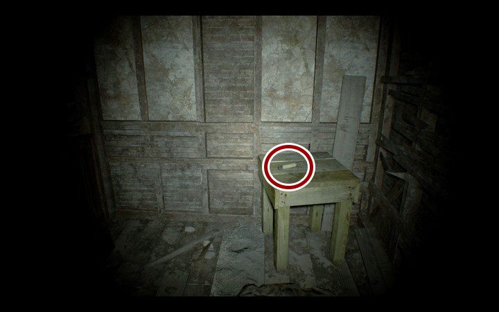 Bezpiecznik - znajdziesz go wyłącznie wtedy, gdy sprawdzisz to miejsce przed obejrzeniem kasety - Resident Evil 7: Beginning Hour - Dobre zakończenie (True Ending) - Resident Evil 7 - poradnik, solucja