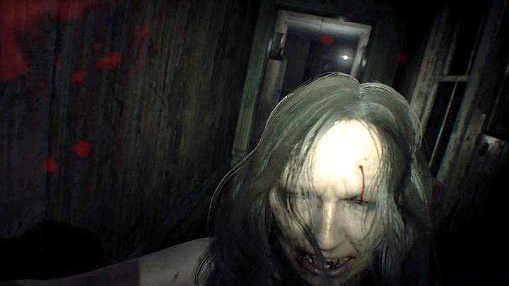 Mia będzie cię atakować, ty odpowiesz kontratakiem, lecz nie zabijesz jej całkowicie - Resident Evil 7: Pensjonat (Guest house) - solucja - Resident Evil 7 - poradnik, solucja