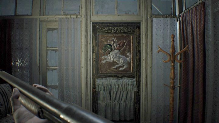 Drzwi frontowe w głównym hallu - Resident Evil 7: Główny hall - solucja - Resident Evil 7 - poradnik, solucja