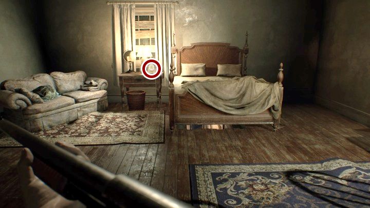 Nastaw zegarek przy łóżku, by odblokować tajne przejście - Resident Evil 7: Główna sypialnia i pokój dziecięcy - solucja - Resident Evil 7 - poradnik, solucja
