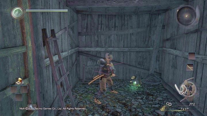 Po wejściu do niewielkiego wąwozu znajdziesz po prawej stronie kolejny budynek, a przy nim dwóch przeciwników - NiOh: Wyspa Demonów cz.1 (Isle of Demons) - solucja, opis przejścia - NiOh - poradnik do gry