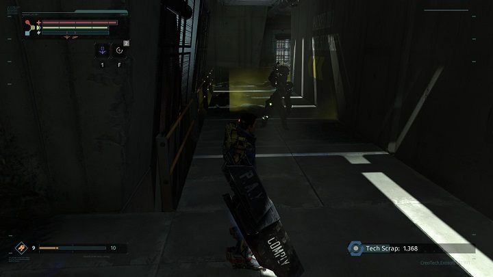 Po przejściu z działu Recyklingu do działu Utylizacji odpadów przejdziesz przez korytarz z plamami trującej substancji na podłodze - Ferguson i trofeum Wściekłe drony w The Surge - The Surge - poradnik do gry