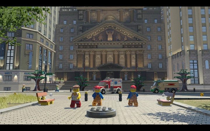 Wejście do kanalizacji znajduje się w studzience, na placu przed bankiem - Kradzież kamienia z banku | Rozdział 6 w Lego City: Tajny Agent - LEGO City: Tajny Agent - poradnik do gry