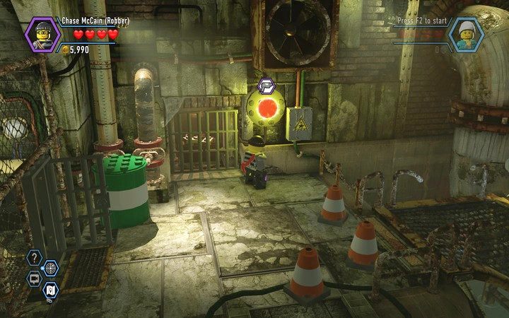 Użyj pistoletu na farbę do zmiany koloru przycisku - Kradzież kamienia z banku | Rozdział 6 w Lego City: Tajny Agent - LEGO City: Tajny Agent - poradnik do gry