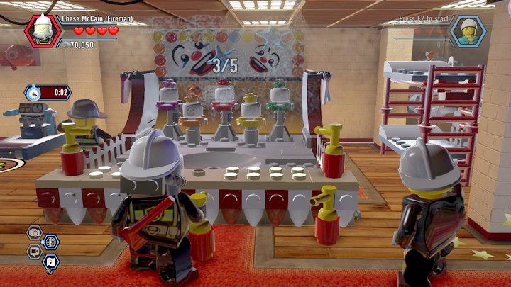 Wejdź do budynku - Trening strażacki | Rozdział 10 w Lego City: Tajny Agent - LEGO City: Tajny Agent - poradnik do gry