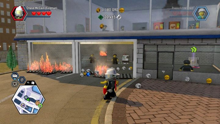 Rozpocznij od ugaszenia ognia przed wejściem i pozbycia się oponentów - Szpital | Rozdział 10 w Lego City: Tajny Agent - LEGO City: Tajny Agent - poradnik do gry