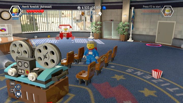 Zamów popcorn i dostań się za zamknięte drzwi, by odblokować dwa kolejne klocki - Sekrety na posterunku w Lego City: Tajny Agent | Mapy sekretów - LEGO City: Tajny Agent - poradnik do gry