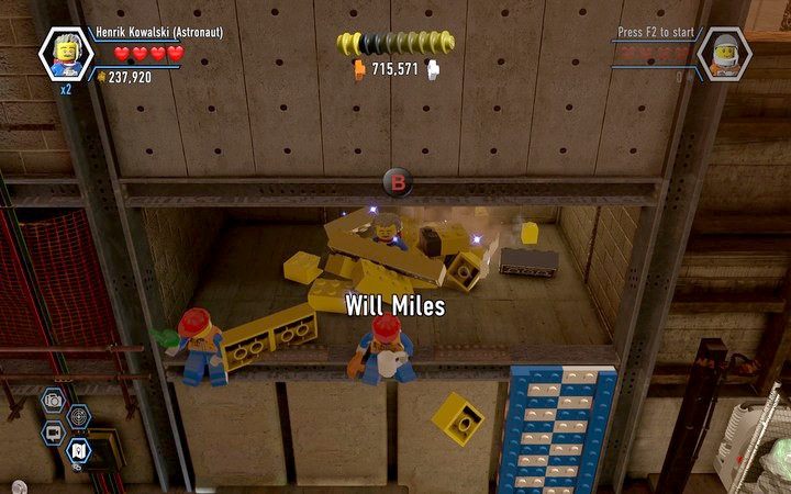 Zniszcz trzy kupki klocków i przebuduj je z ciekawe przedmioty - Sekrety na miejscu budowy w Lego City: Tajny Agent - LEGO City: Tajny Agent - poradnik do gry