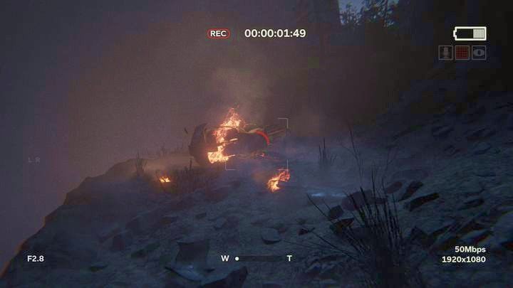 Gdy zbliżysz się do wraku gra wyjaśni mechanikę nagrywania - Wypadek | Opis przejścia Outlast 2 - Outlast 2 - poradnik do gry