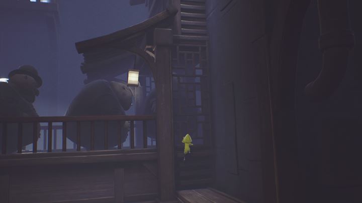 Kolejna partia gości zwiastuje niebezpieczeństwo. - Wkroczenie na stołówkę | The Guest Area - solucja, opis przejścia - Little Nightmares - poradnik do gry