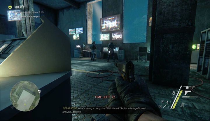 Jak tylko przejdziesz przez okno, zabij dwóch strażników pilnujących komputera i skorzystaj z niego, by anulować operację - Cut Off | Akt 1 | Opis przejścia Sniper Ghost Warrior 3 - Sniper: Ghost Warrior 3 - poradnik do gry