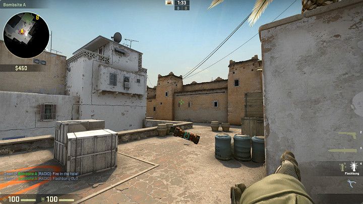 Granatami można miotać na 3 różne dystanse - Granaty | CS GO - CS GO - poradnik do gry