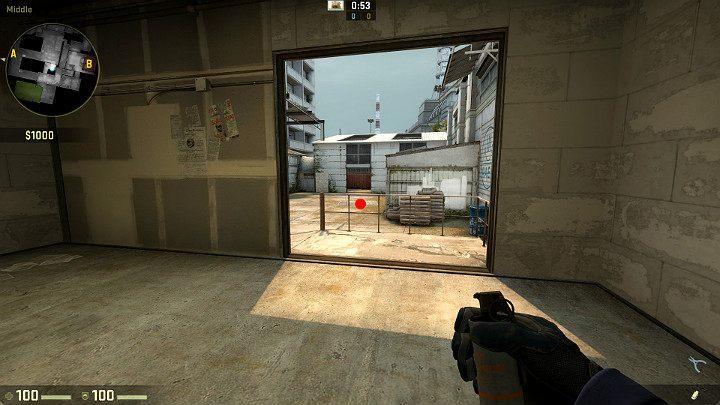 Bardzo prosty i skuteczny rzut, który przysłoni widoczność przeciwnika szturmującego przez garaż - Cache | Mapy Turniejowe | CS GO - CS GO - poradnik do gry