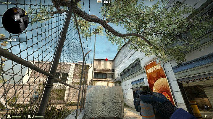 Ustaw się w rogu mapy i odbezpiecz granat przy pomocy LPM - Cache | Mapy Turniejowe | CS GO - CS GO - poradnik do gry