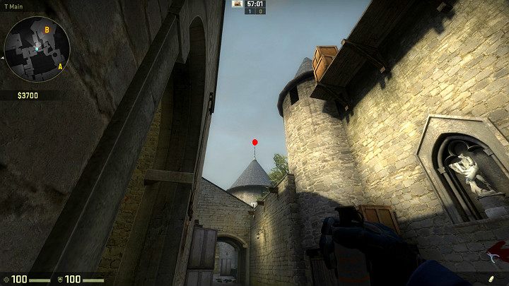 Ustaw się w rogu, plecami do ściany i wyceluj w oznaczony na obrazku punkt po czym zwolnij rzut LPM - Cobblestone | Mapy Turniejowe | CS GO - CS GO - poradnik do gry